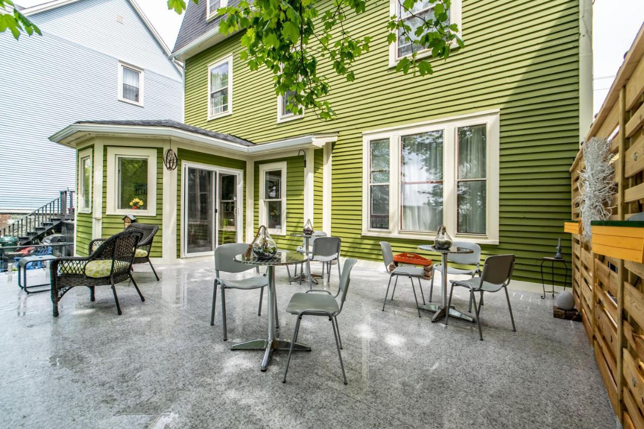 The Elizabeth Manor Guesthouse 세인트존스 외부 사진