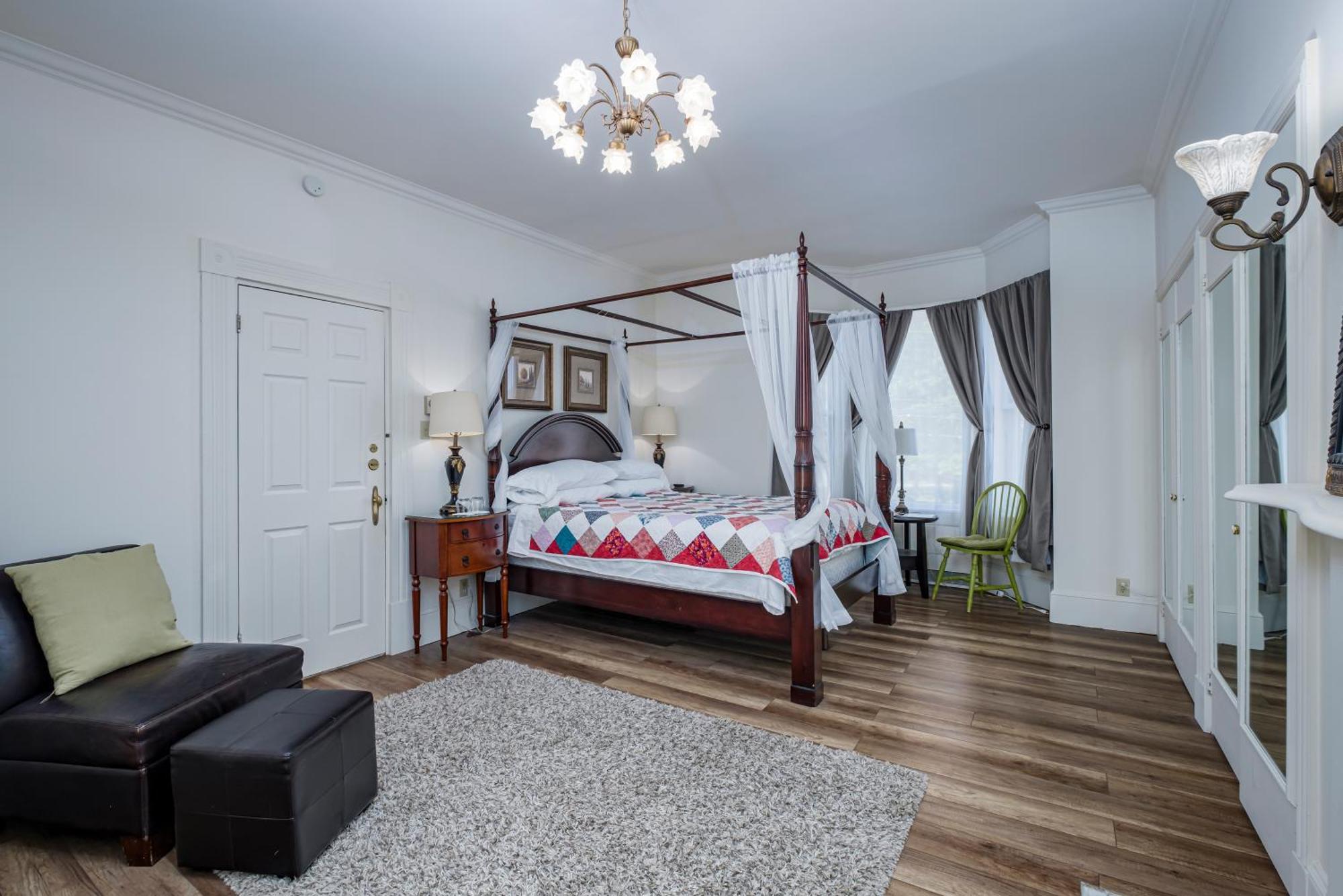 The Elizabeth Manor Guesthouse 세인트존스 외부 사진