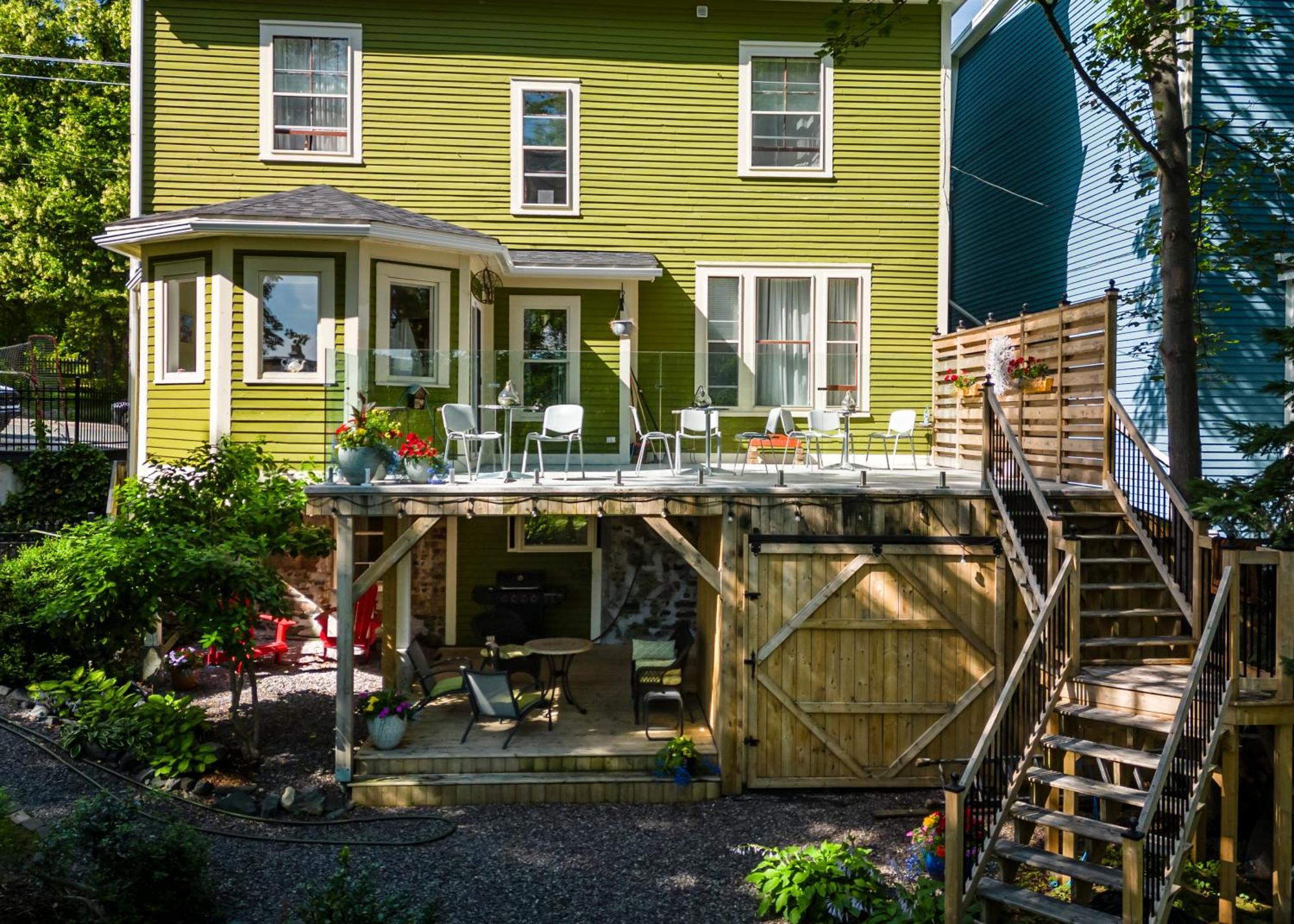The Elizabeth Manor Guesthouse 세인트존스 외부 사진