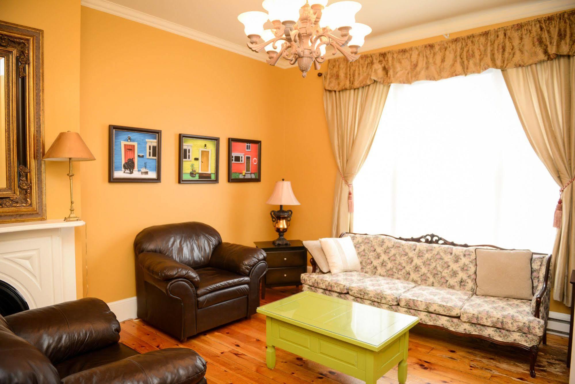 The Elizabeth Manor Guesthouse 세인트존스 외부 사진